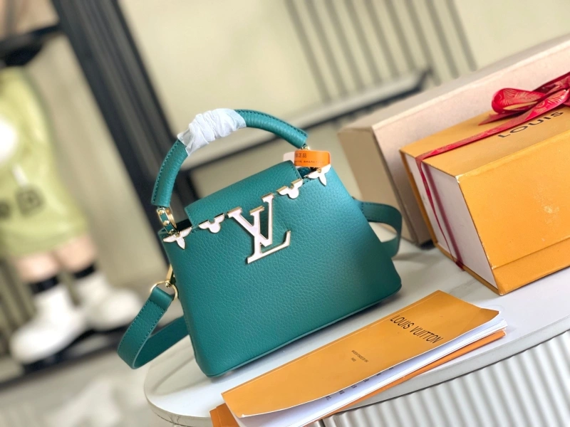 LV Capucines Bags 4171D-0100