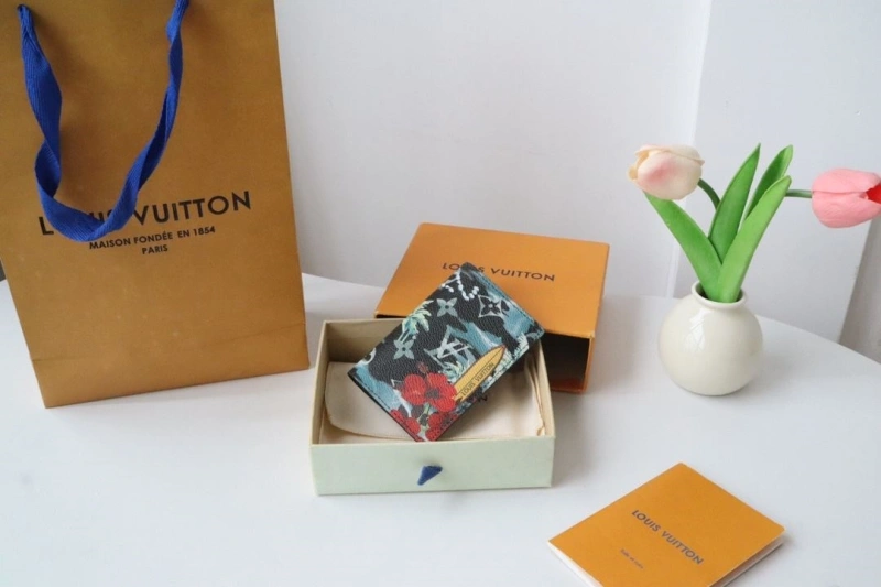 LV Wallets 4178A-0004