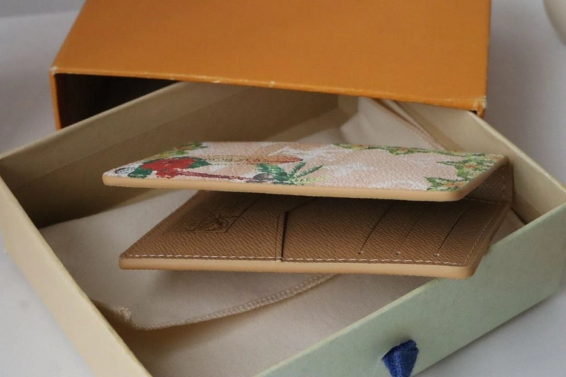 LV Wallets 4178A-0007