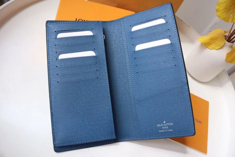 LV Wallets 4178A-0026