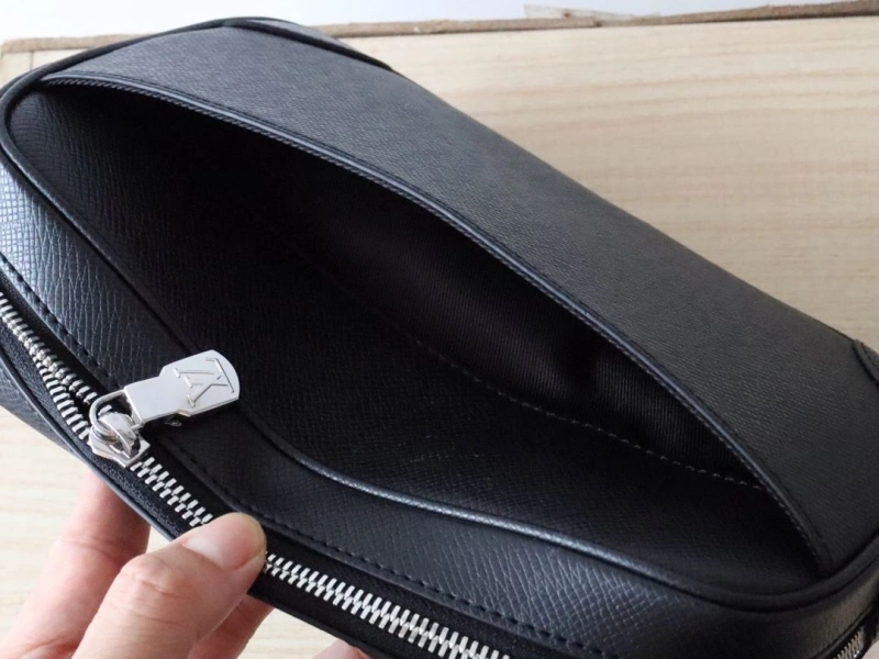 LV Clutch Bags 4178A-0038