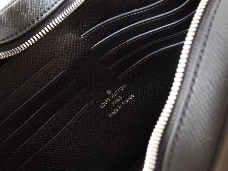 LV Clutch Bags 4178A-0038