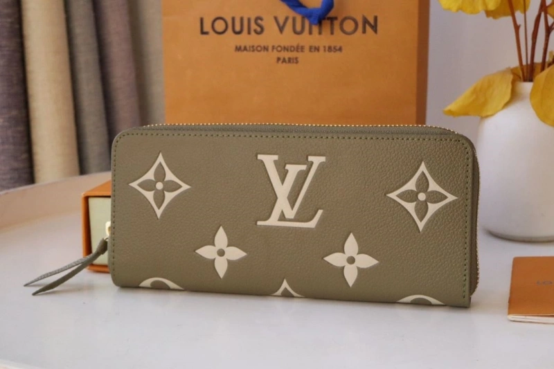 LV Wallets 4178A-0045