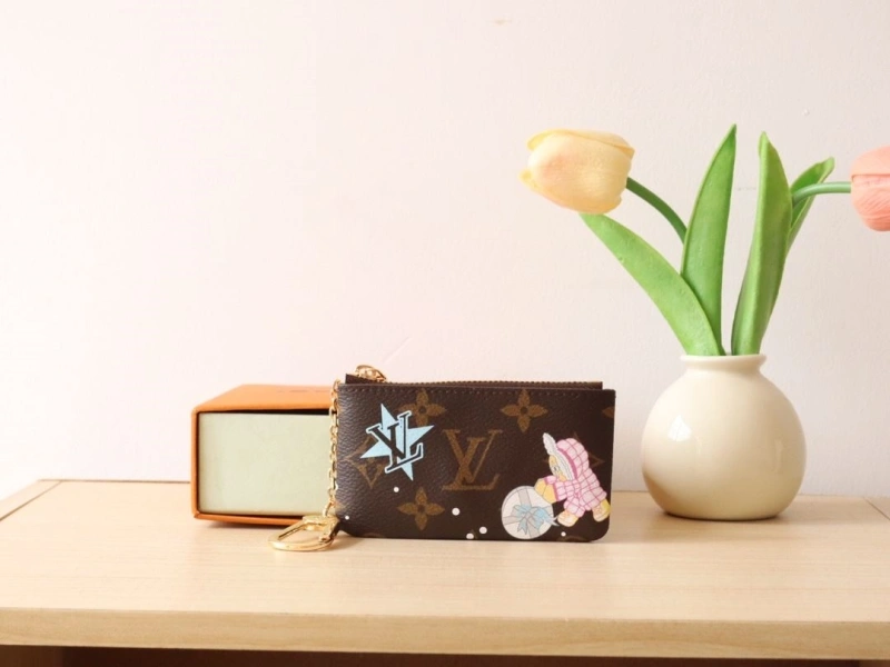 LV Wallets 4178A-0048