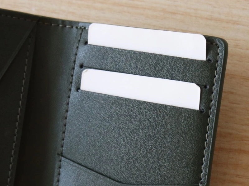 LV Wallets 4178A-0079