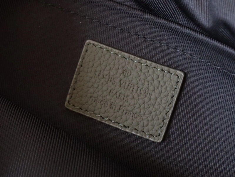 LV Clutch Bags 4178A-0109