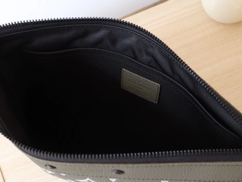 LV Clutch Bags 4178A-0109