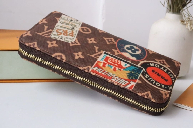 LV Wallets 4178A-0114