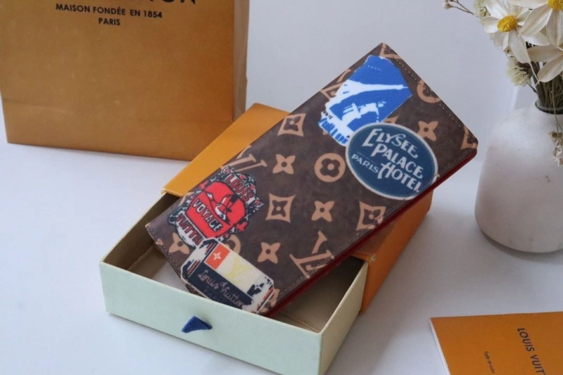 LV Wallets 4178A-0117