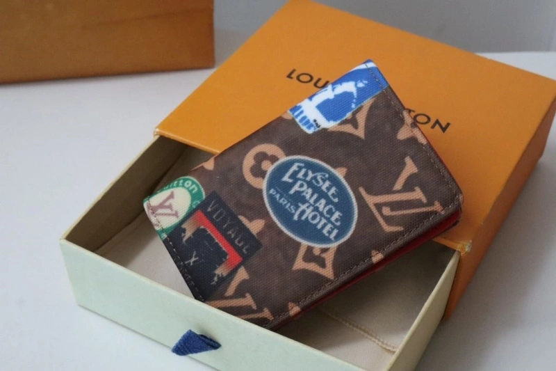 LV Wallets 4178A-0118