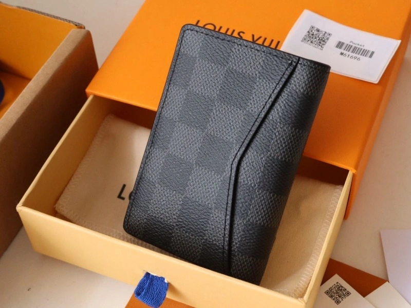 LV Wallets 4178A-0124