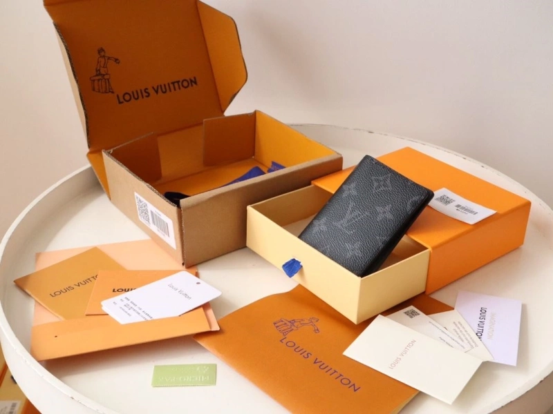 LV Wallets 4178A-0125