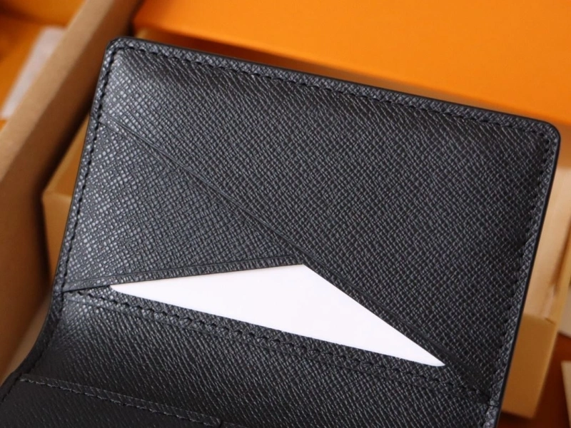 LV Wallets 4178A-0125