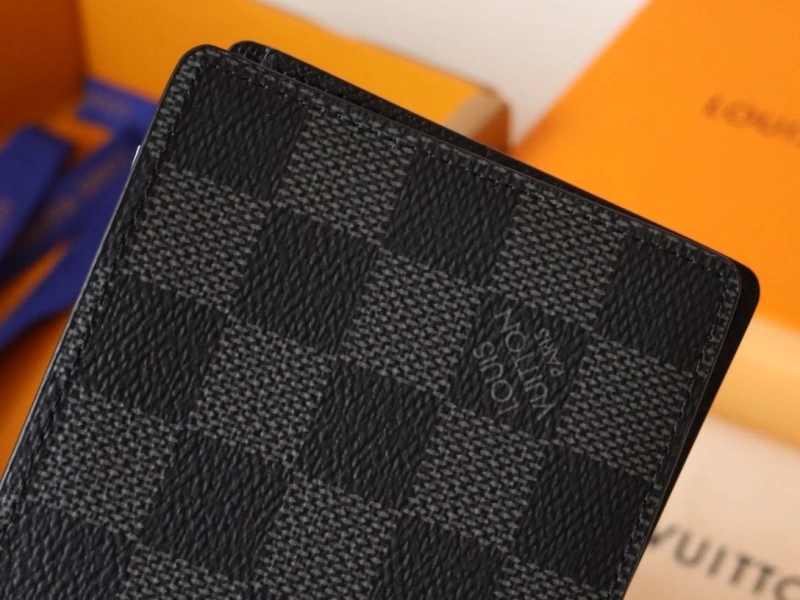 LV Wallets 4178A-0127