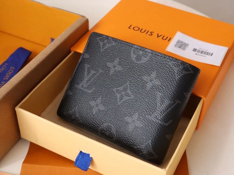 LV Wallets 4178A-0131