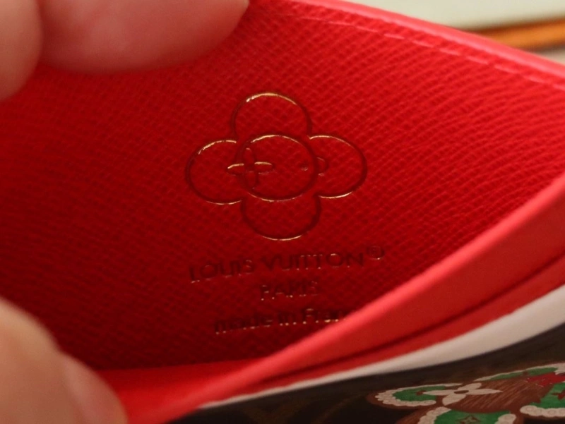 LV Wallets 4178A-0140