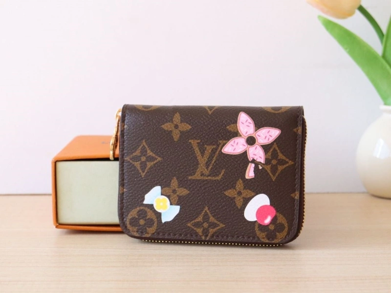 LV Wallets 4178A-0146