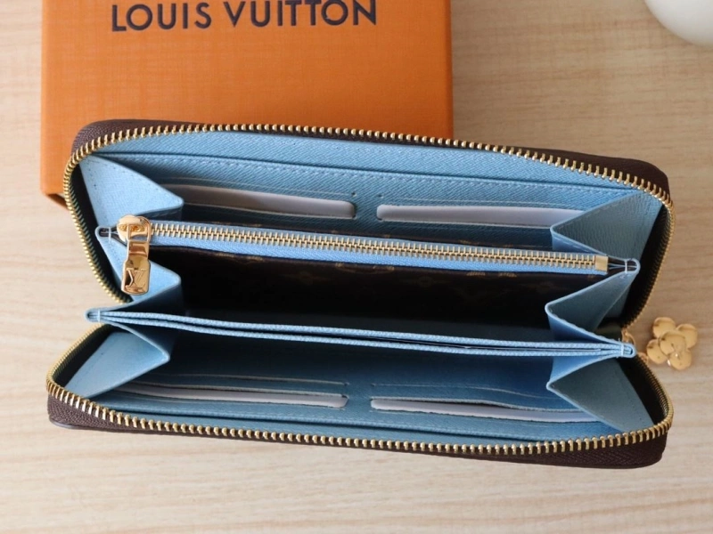 LV Wallets 4178A-0147