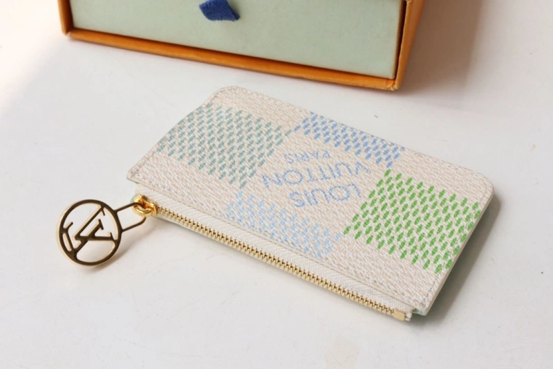 LV Wallets 4178A-0160