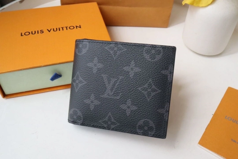 LV Wallets 4178A-0167
