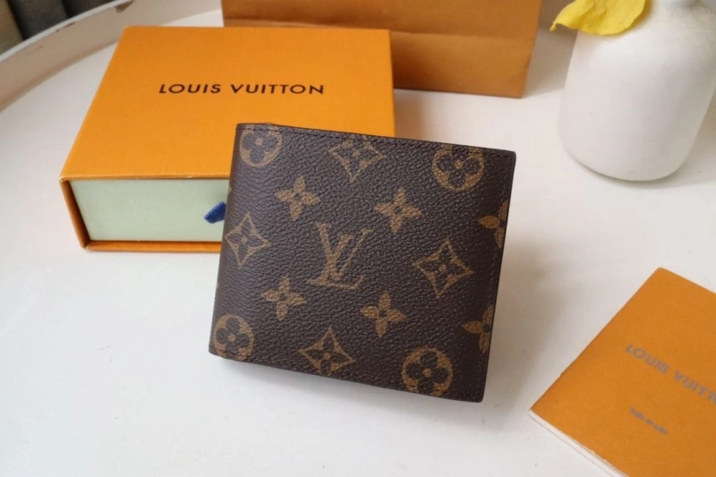 LV Wallets 4178A-0168