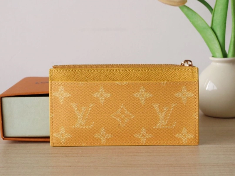 LV Wallets 4178A-0183
