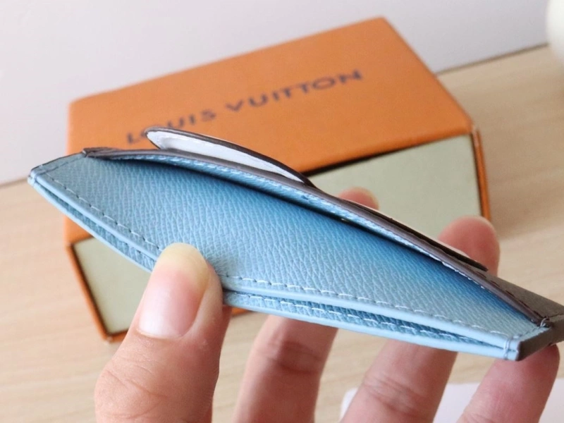 LV Wallets 4178A-0184