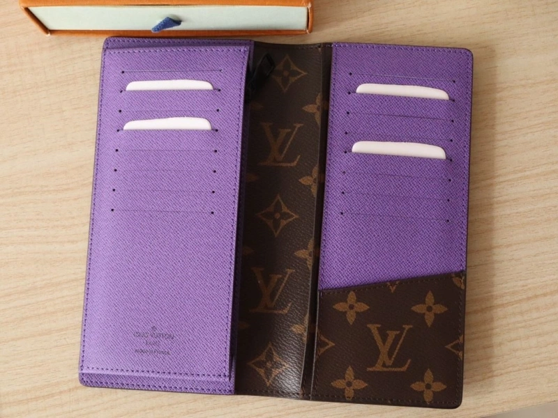 LV Wallets 4178A-0191