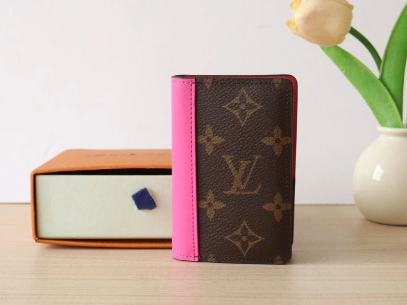 LV Wallets 4178A-0205