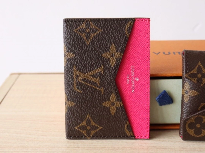 LV Wallets 4178A-0212