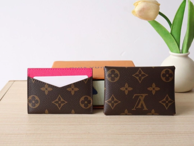 LV Wallets 4178A-0212