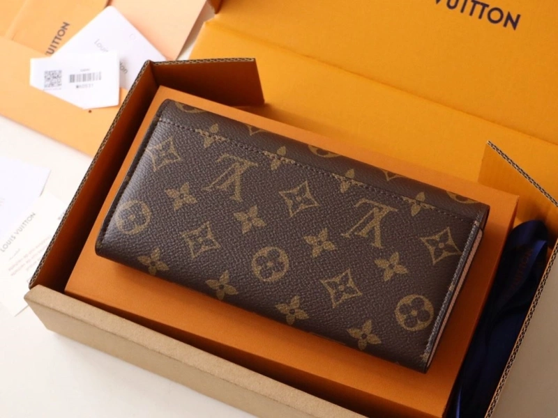 LV Wallets 4178A-0217