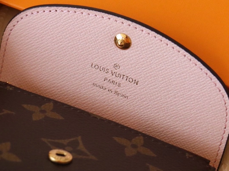 LV Wallets 4178A-0220