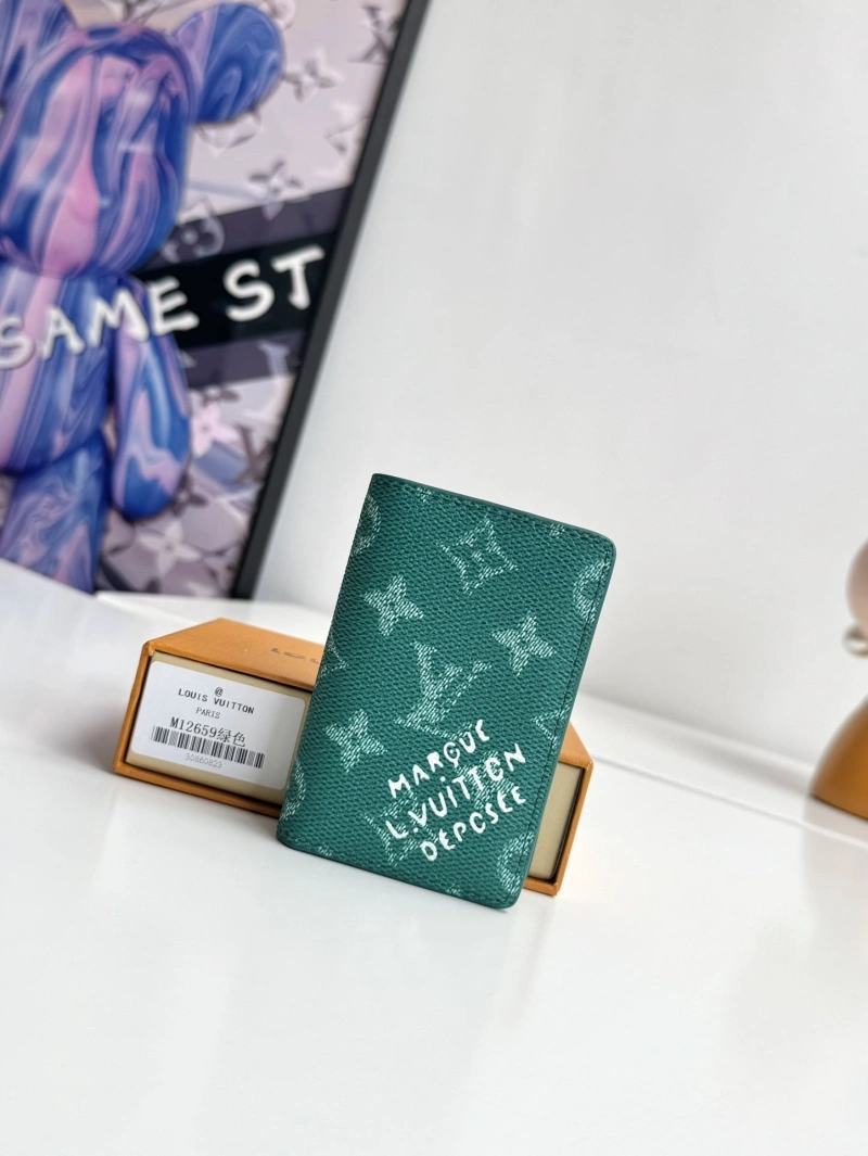 LV Wallets 4178A-0241