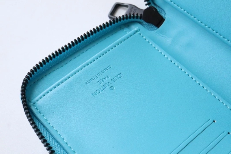 LV Wallets 4178A-0250