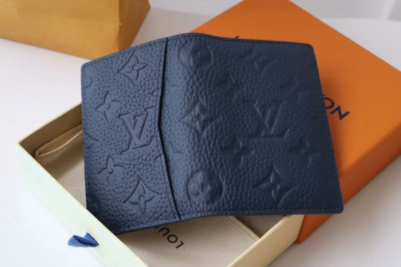 LV Wallets 4178A-0257