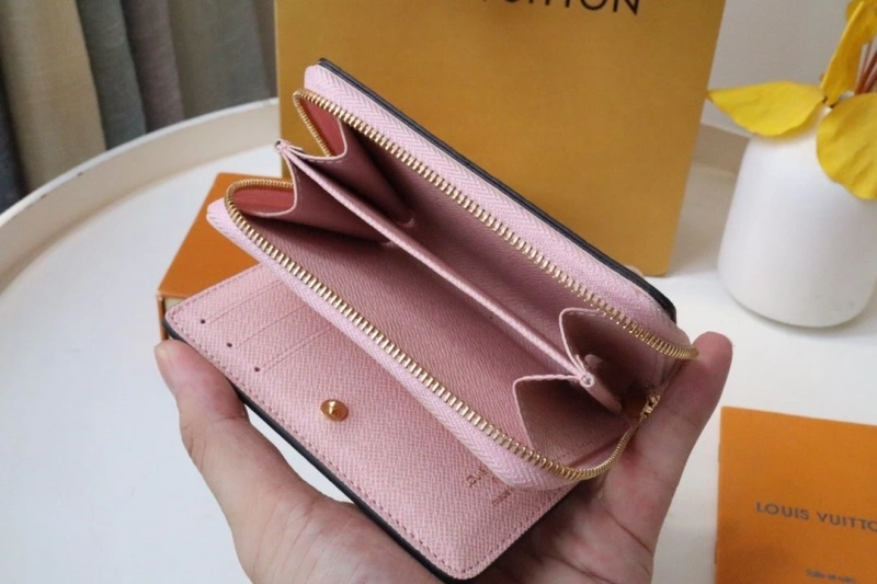 LV Wallets 4178A-0266