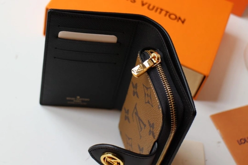 LV Wallets 4178A-0268