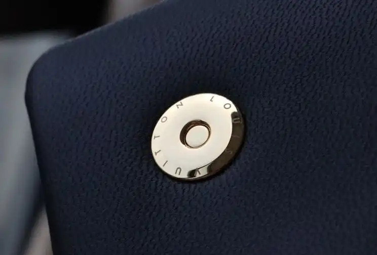 LV Wallets 4178D-0004