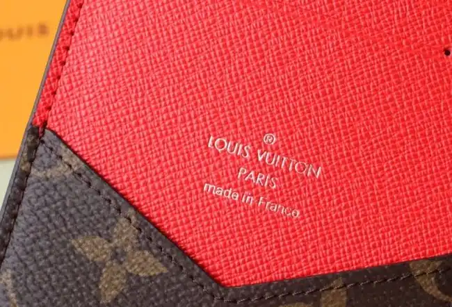 LV Wallets 4178D-0005