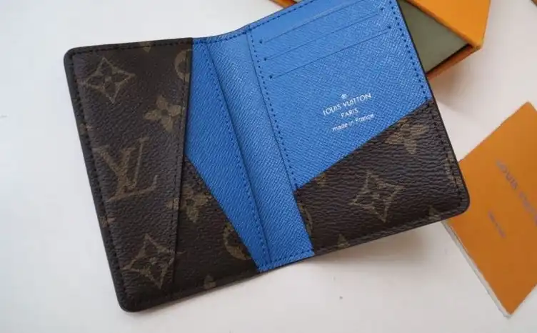 LV Wallets 4178D-0013