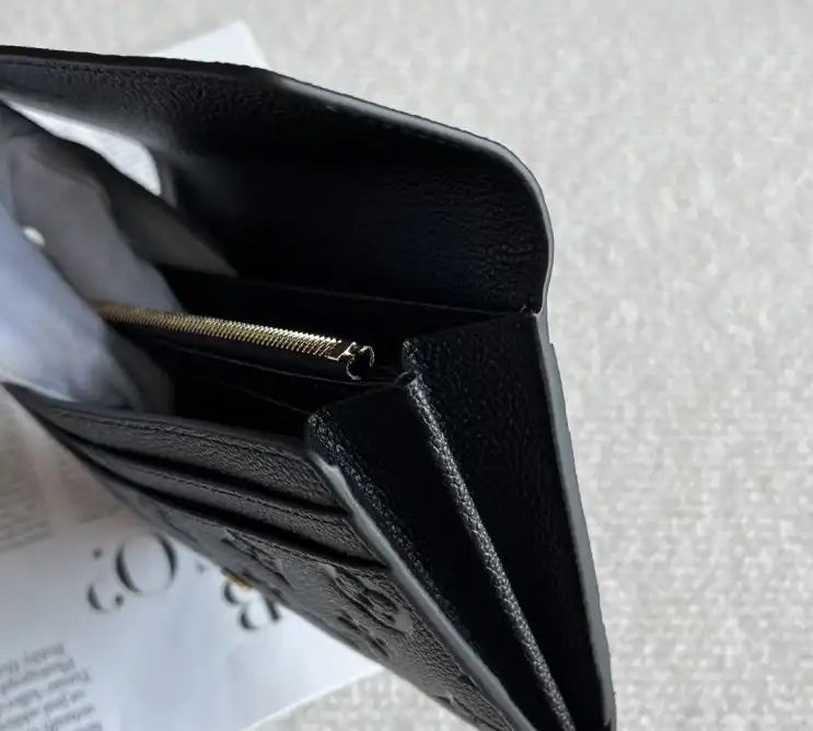 LV Wallets 4178D-0162