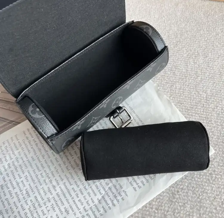 LV Round Bags 4178D-0166