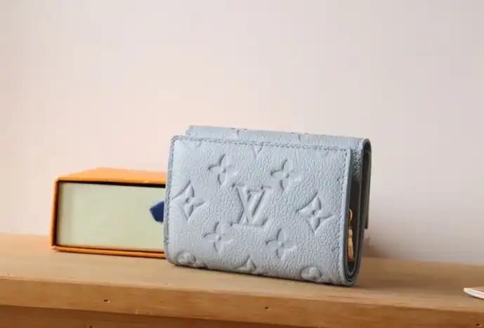 LV Wallets 4178D-0172