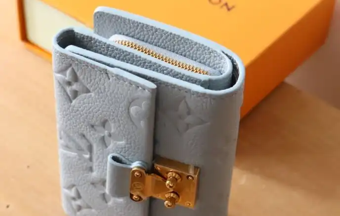 LV Wallets 4178D-0172