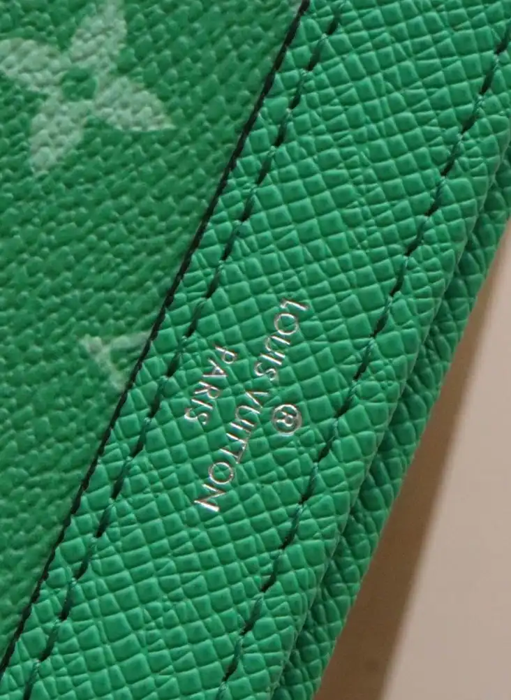 LV Clutch Bags 4178D-0181