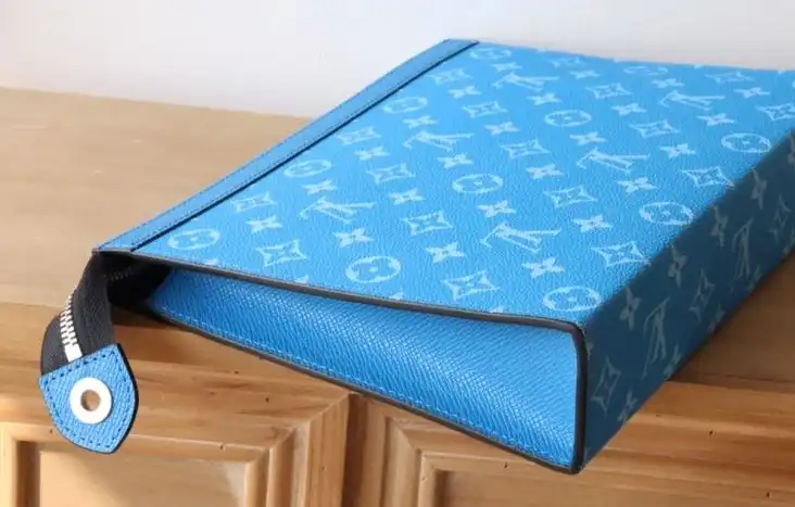 LV Clutch Bags 4178D-0183