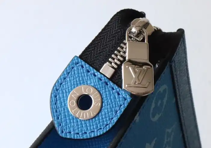 LV Clutch Bags 4178D-0183