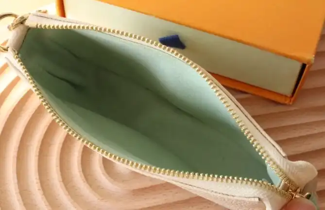 LV Clutch Bags 4178F-0026