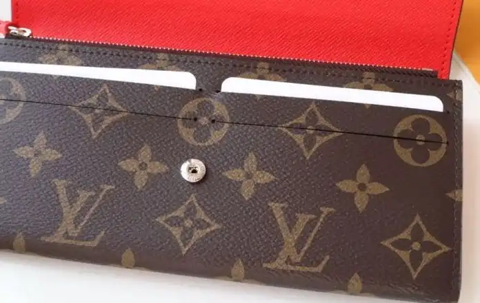 LV Wallets 4178G-0083